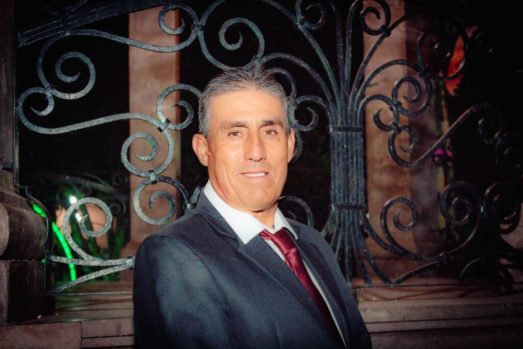 C. J. Salomón Espínola Mendieta